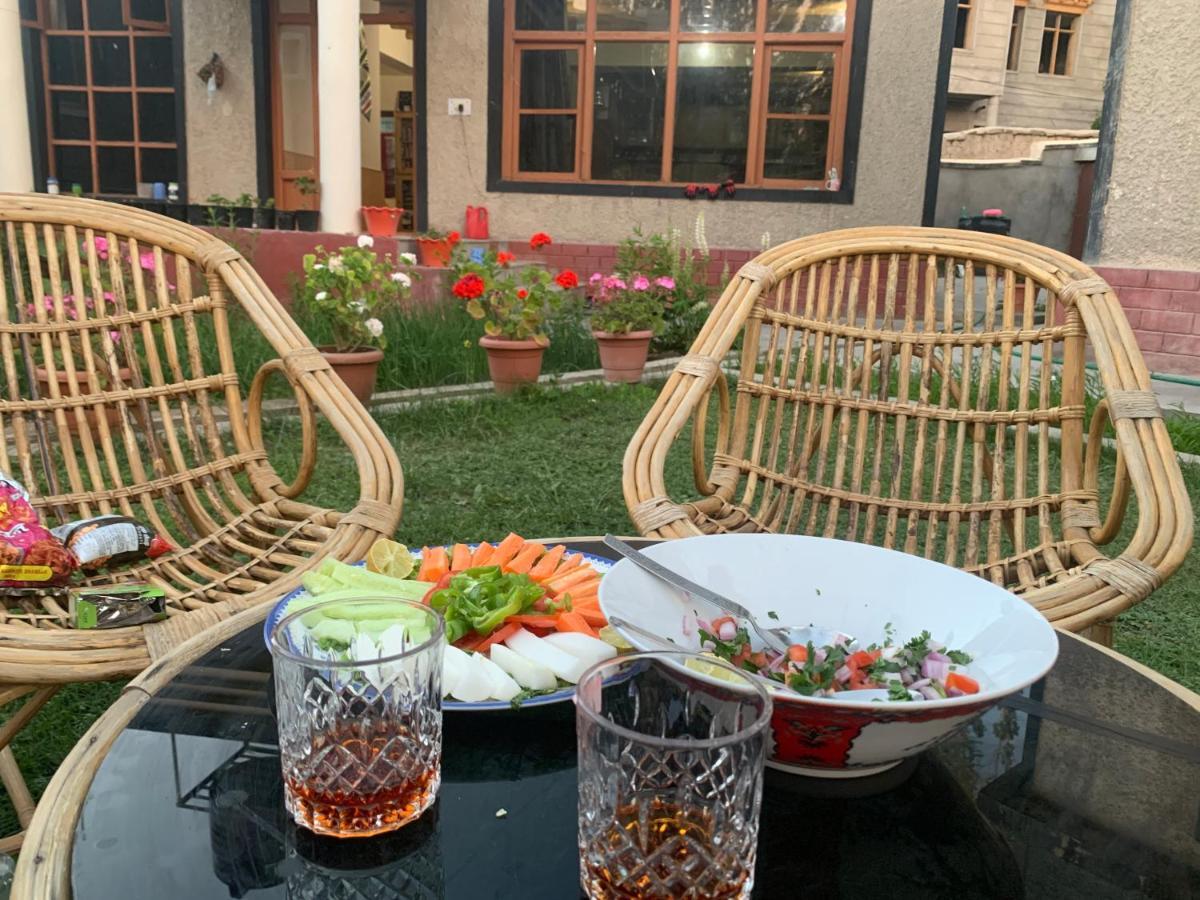 Rabyang Guest House And Homestay Leh Zewnętrze zdjęcie